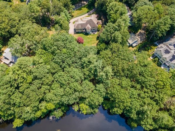 169 Claybrook Road, Dover MA 02030