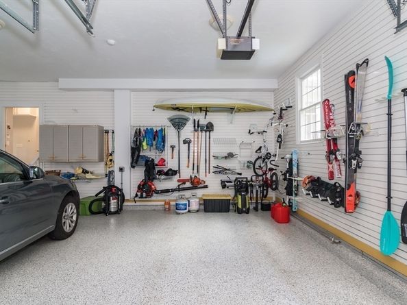 169 Claybrook Road, Dover MA 02030