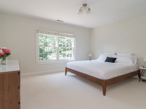 169 Claybrook Road, Dover MA 02030