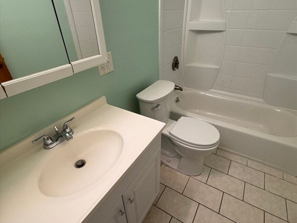 11 Weld St 37, Framingham MA 01702