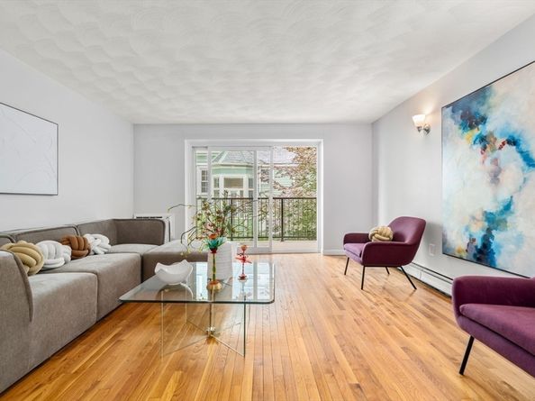 15 Francis 33, Brookline MA 02446