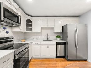 15 Francis 33, Brookline MA 02446