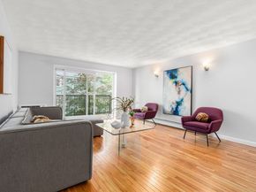 15 Francis 33, Brookline MA 02446