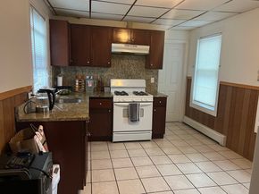 796 Broadway, Chelsea MA 02150