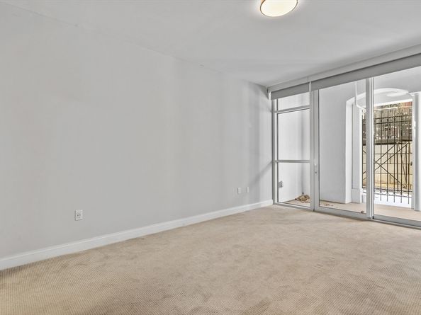 771 Harrison Ave 6G, Boston MA 02118