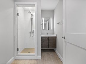 771 Harrison Ave 6G, Boston MA 02118