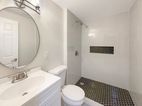 8 Wyman Ave, Salem MA 01970
