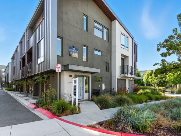 3858 Development Terrace 1005, Fremont CA 94538