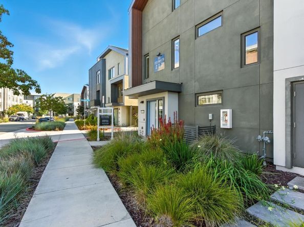 3858 Development Terrace 1005, Fremont CA 94538