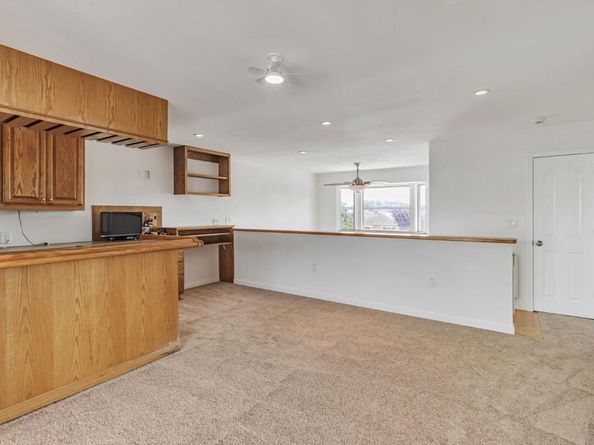 415 Kelly Avenue, Half Moon Bay CA 94019