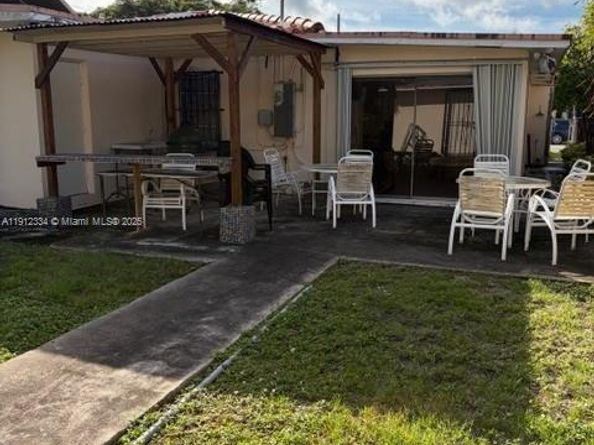 Undisclosed Address #A11912334, Miami FL 33145