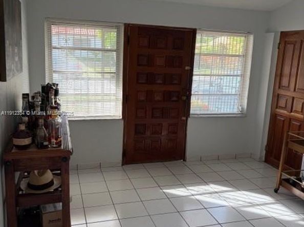 Undisclosed Address #A11912334, Miami FL 33145