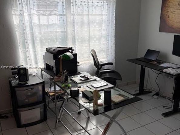 Undisclosed Address #A11912334, Miami FL 33145