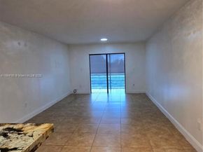 13500 NE 3rd Ct 423, North Miami FL 33161