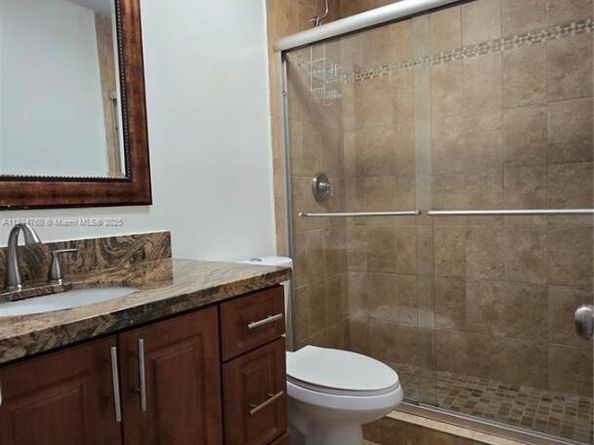 13500 NE 3rd Ct 423, North Miami FL 33161