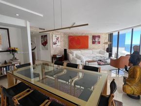 1581 Brickell Ave 2005, Miami FL 33129