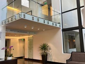 1581 Brickell Ave 2005, Miami FL 33129