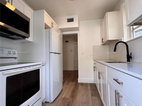 2381 NW 153rd St, Miami Gardens FL 33054