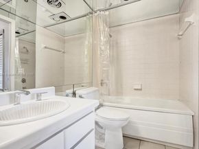 2295 S Ocean Blvd 505, Palm Beach FL 33480