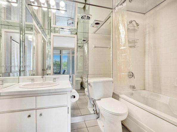 2295 S Ocean Blvd 505, Palm Beach FL 33480