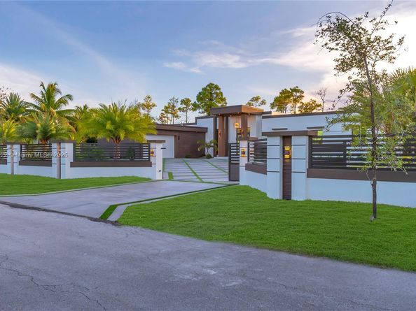 24650 SW 123rd Ave, Homestead FL 33032