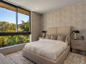 2145 Meridian Ave, Miami Beach FL 33139