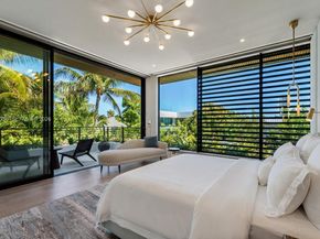 2145 Meridian Ave, Miami Beach FL 33139