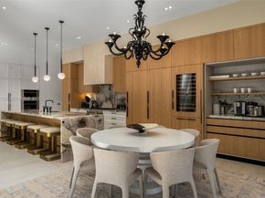 2145 Meridian Ave, Miami Beach FL 33139