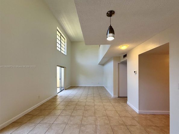 8650 SW 109th Ave 3112, Miami FL 33173