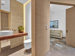 1300 S Miami Ave UPH2, Miami FL 33130