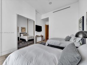 1300 S Miami Ave UPH2, Miami FL 33130