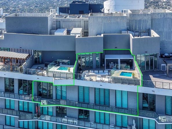 1300 S Miami Ave UPH2, Miami FL 33130