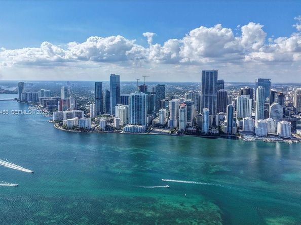 1300 S Miami Ave UPH2, Miami FL 33130