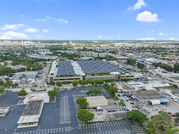 1851 NW 32nd Ave, Miami FL 33125
