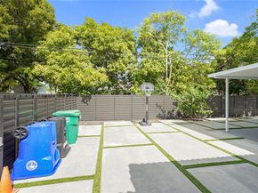 1851 NW 32nd Ave, Miami FL 33125