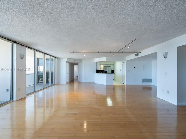 1900 Sunset Harbour Dr 1205/7, Miami Beach FL 33139