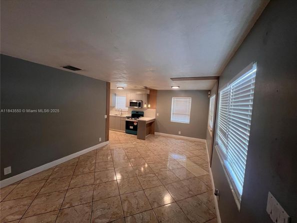 3616 SW 14th St, Fort Lauderdale FL 33312