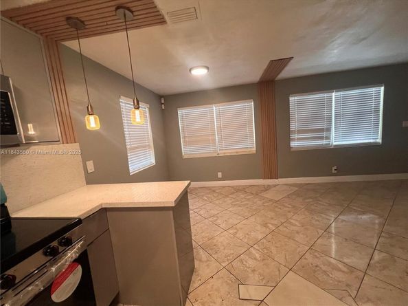 3616 SW 14th St, Fort Lauderdale FL 33312