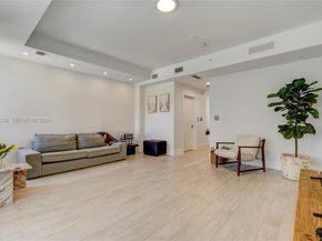 89 N Shore Dr, Miami Beach FL 33141