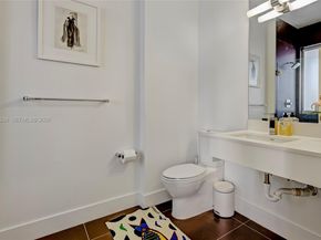 89 N Shore Dr, Miami Beach FL 33141