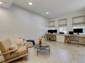 89 N Shore Dr, Miami Beach FL 33141