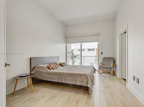 89 N Shore Dr, Miami Beach FL 33141