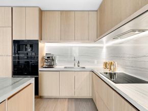 8701 Collins Ave 805, Miami Beach FL 33154