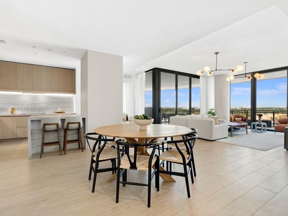 8701 Collins Ave 805, Miami Beach FL 33154