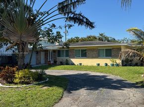2355 SE 7th St, Pompano Beach FL 33062