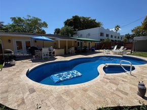 2355 SE 7th St, Pompano Beach FL 33062