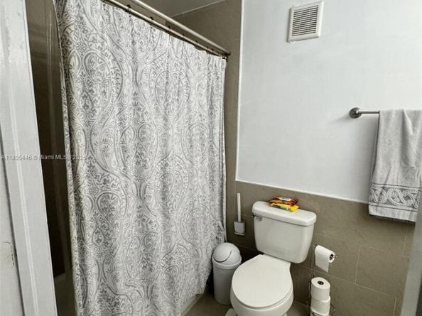 7005 NW 173rd Dr 1702, Hialeah FL 33015