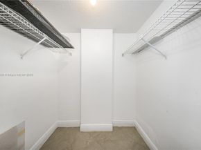5249 NW 7th St 103, Miami FL 33126