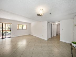 5249 NW 7th St 103, Miami FL 33126