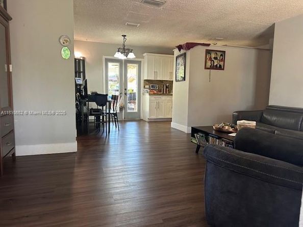 11260 SW 60th Ter, Miami FL 33173
